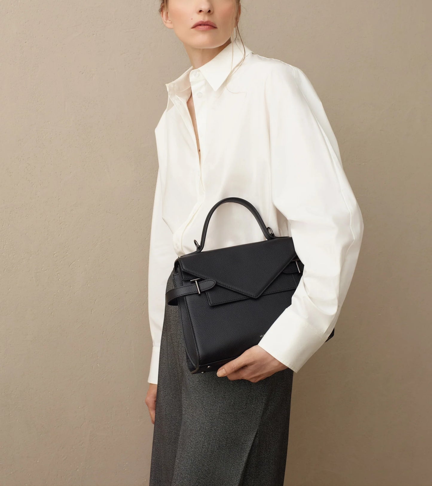 Le Tanneur Emilie Sac à main double rabat Noir TEMI1014N01